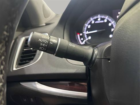 Used 2015 Acura TLX w/ Technology Package FWD image 17