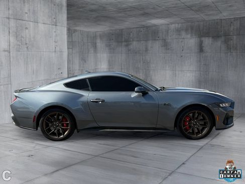 Used 2025 Ford Mustang GT Premium RWD image 8