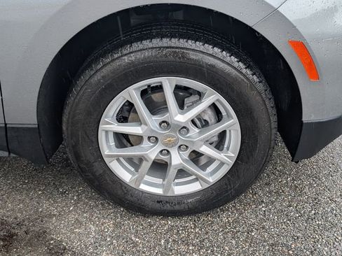 Used 2023 Chevrolet Equinox LS w/ LS Convenience Package image 20