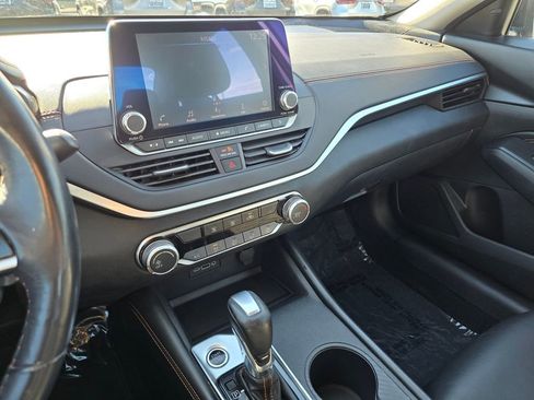 Used 2019 Nissan Altima 2.5 SR image 26