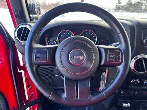 Used 2017 Jeep Wrangler Unlimited Rubicon w/ Dual Top Group image 15