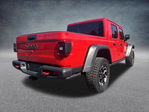 Used 2025 Jeep Gladiator Rubicon w/ Convenience Group AWD/4WD image 8
