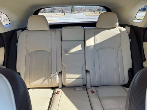 Used 2017 Lexus RX 350 AWD w/ Premium Package image 27