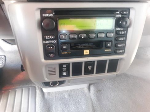 Used 2003 Toyota Sienna LE image 22