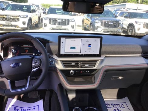 New 2026 Ford Explorer ST-Line AWD/4WD image 2