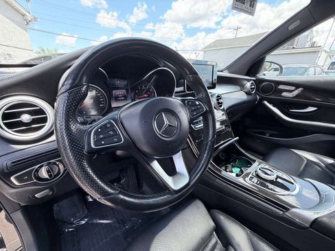Used 2017 Mercedes-Benz GLC 300 4MATIC image 23