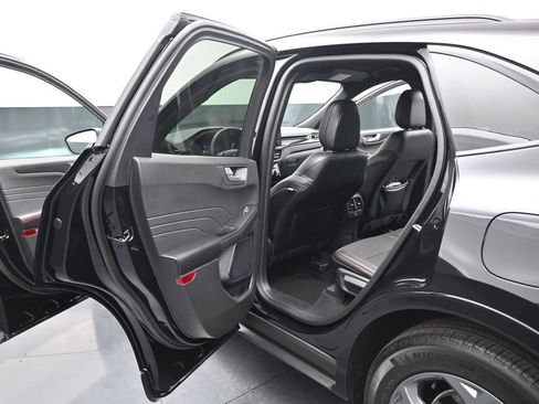 Used 2023 Ford Escape ST-Line w/ Tech Pack #1 FWD image 17