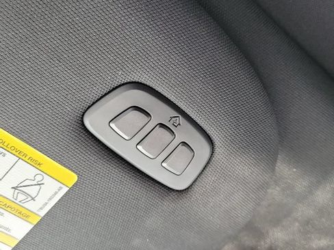 Used 2023 Ford Expedition Limited RWD image 32