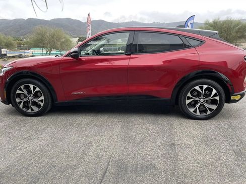 Used 2021 Ford Mustang Mach-E Premium image 6