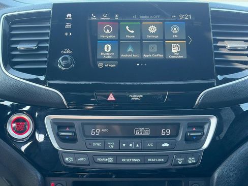 Used 2021 Honda Passport Elite image 15