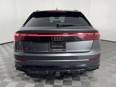 Used 2024 Audi Q8 Premium Plus w/ Premium Plus Package image 10