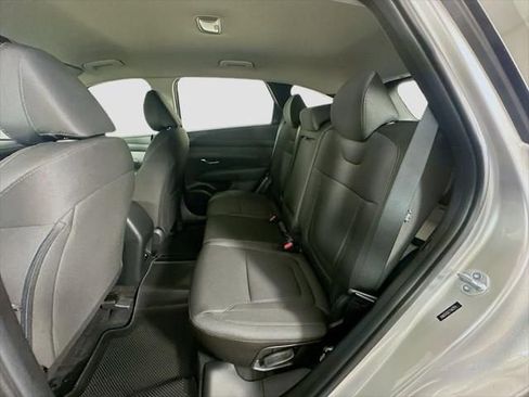 New 2026 Hyundai Tucson SE image 14