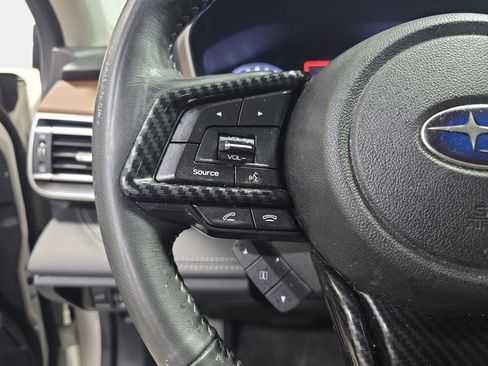 Used 2020 Subaru Outback Touring XT AWD/4WD image 17
