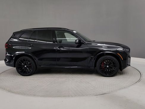 New 2026 BMW X5 sDrive40i w/ M Sport Package image 5