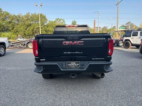 Used 2020 GMC Sierra 2500 Denali w/ Denali Ultimate Package AWD/4WD image 6