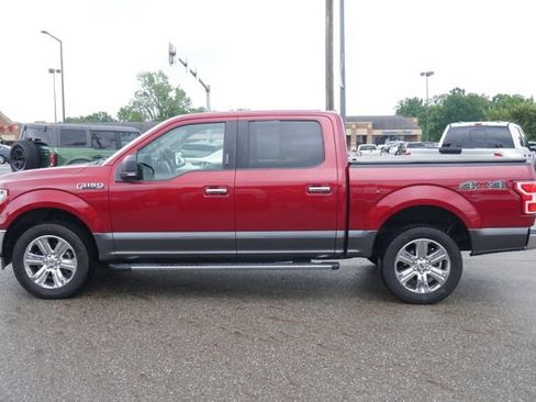 Used 2018 Ford F150 XLT w/ Equipment Group 302A Luxury AWD/4WD image 9