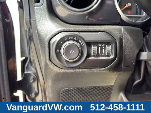 Used 2022 Jeep Wrangler Unlimited Sport AWD/4WD image 23