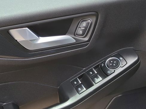 Used 2023 Ford Escape ST-Line w/ Tech Pack #1 FWD image 23