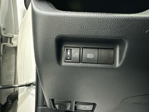 Used 2024 Toyota RAV4 XLE image 31