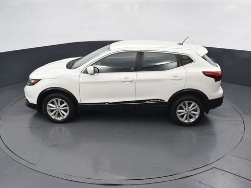 Used 2017 Nissan Rogue Sport S w/ S Appearance Package image 36