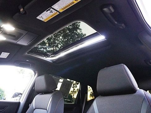 Used 2025 Honda CR-V Sport image 16