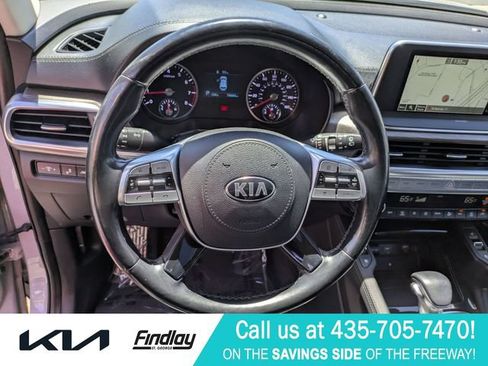 Used 2021 Kia Telluride EX w/ EX Premium Package AWD/4WD image 19