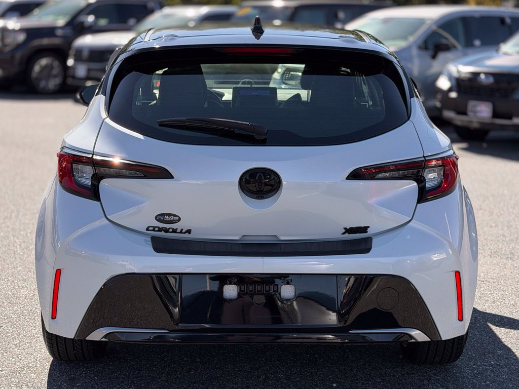 Used 2024 Toyota Corolla XSE FWD image 4
