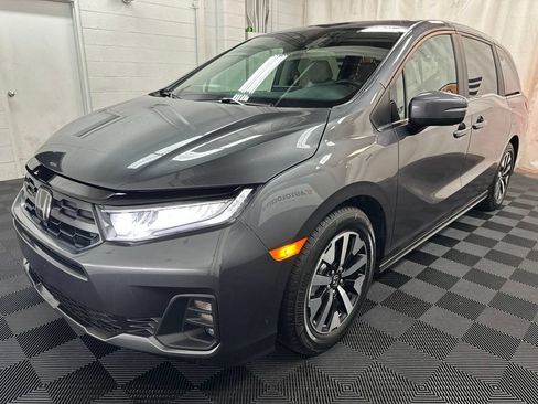 Used 2026 Honda Odyssey EX-L image 4