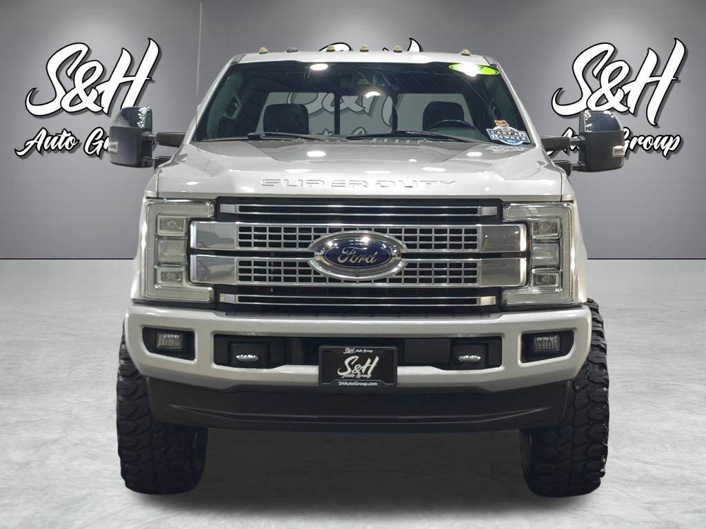Used 2017 Ford F250 Platinum w/ Platinum Ultimate Package AWD/4WD image 22