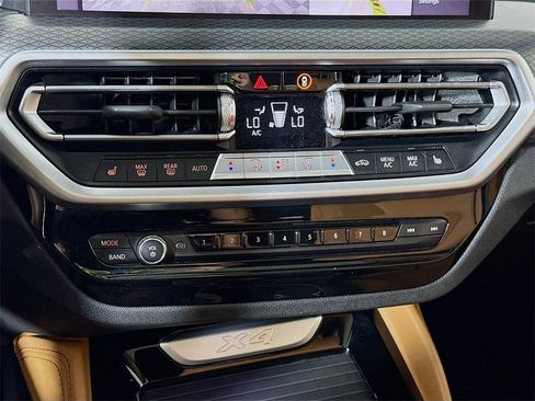 Used 2022 BMW X4 xDrive30i w/ M Sport Package 2 image 8