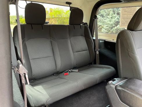 Used 2019 Jeep Wrangler Sport AWD/4WD image 36