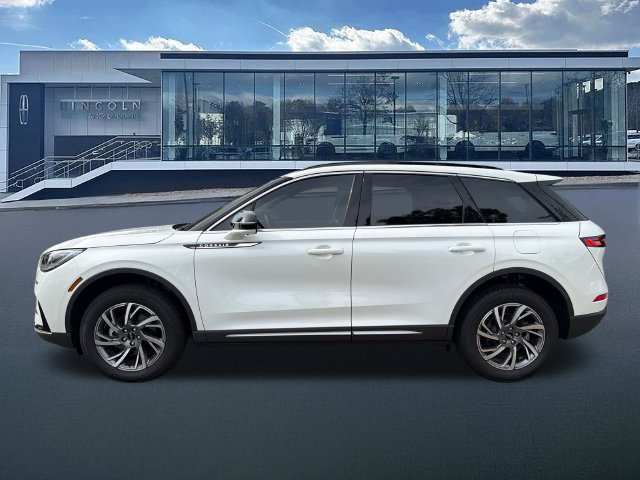 New 2026 Lincoln Corsair Premiere FWD image 4