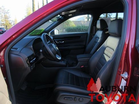 Used 2025 Honda CR-V Sport Touring image 13