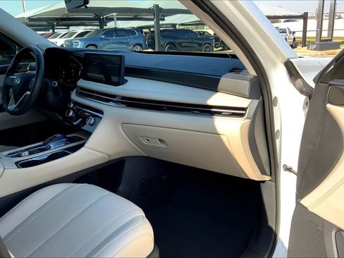 Used 2023 INFINITI QX60 Luxe w/ Vision Package image 18