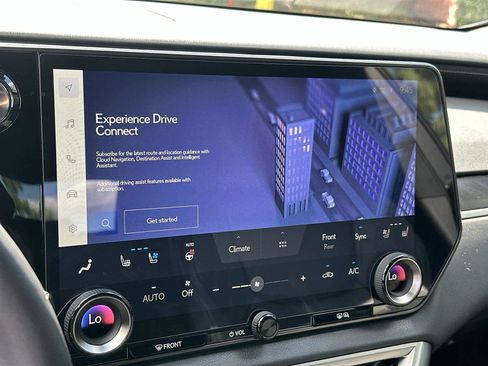 Used 2025 Lexus RX 350h image 17