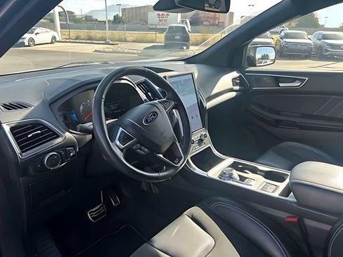 Used 2024 Ford Edge ST w/ Equipment Group 401A AWD/4WD image 23