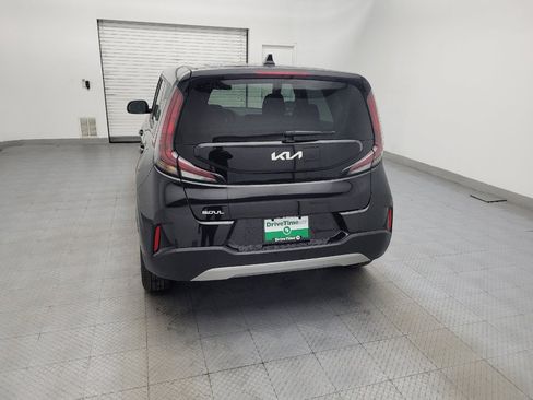 Used 2025 Kia Soul LX w/ LX Technology Package image 6