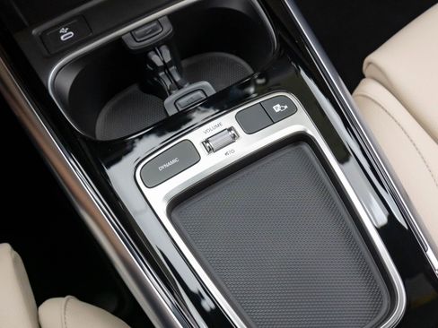 Certified 2026 Mercedes-Benz GLA 250 4MATIC image 31