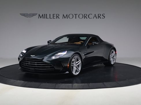 New 2026 Aston Martin V8 Vantage Roadster RWD image 13