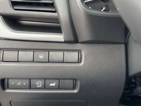 New 2026 Nissan Rogue SV image 28