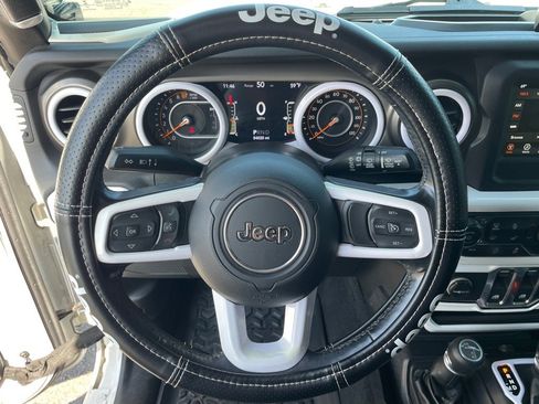 Used 2019 Jeep Wrangler Sport image 14