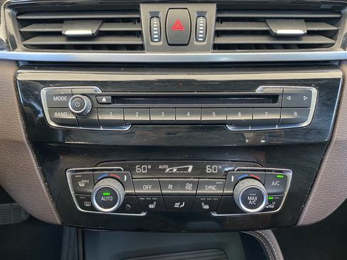 Used 2018 BMW X1 xDrive28i AWD/4WD image 27