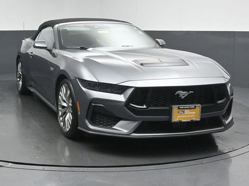 Certified 2025 Ford Mustang GT Premium RWD image 2