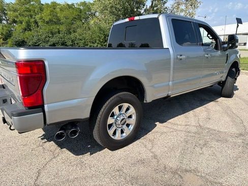 Used 2021 Ford F250 Platinum AWD/4WD image 2