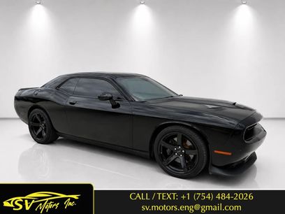 Used 2018 Dodge Challenger R/T Scat Pack w/ Leather Interior Group