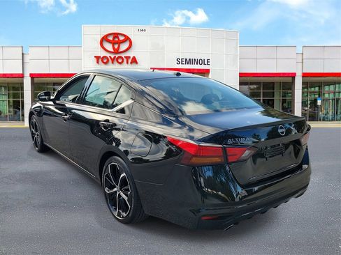 Used 2025 Nissan Altima 2.5 SR image 4