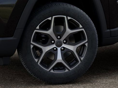 New 2026 Jeep Compass Limited image 8