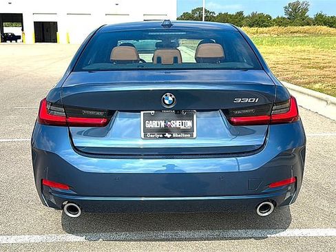 New 2026 BMW 330i Sedan w/ Premium Package RWD image 38