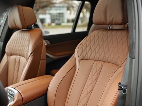 New 2026 BMW X7 xDrive40i w/ M Sport Package image 21