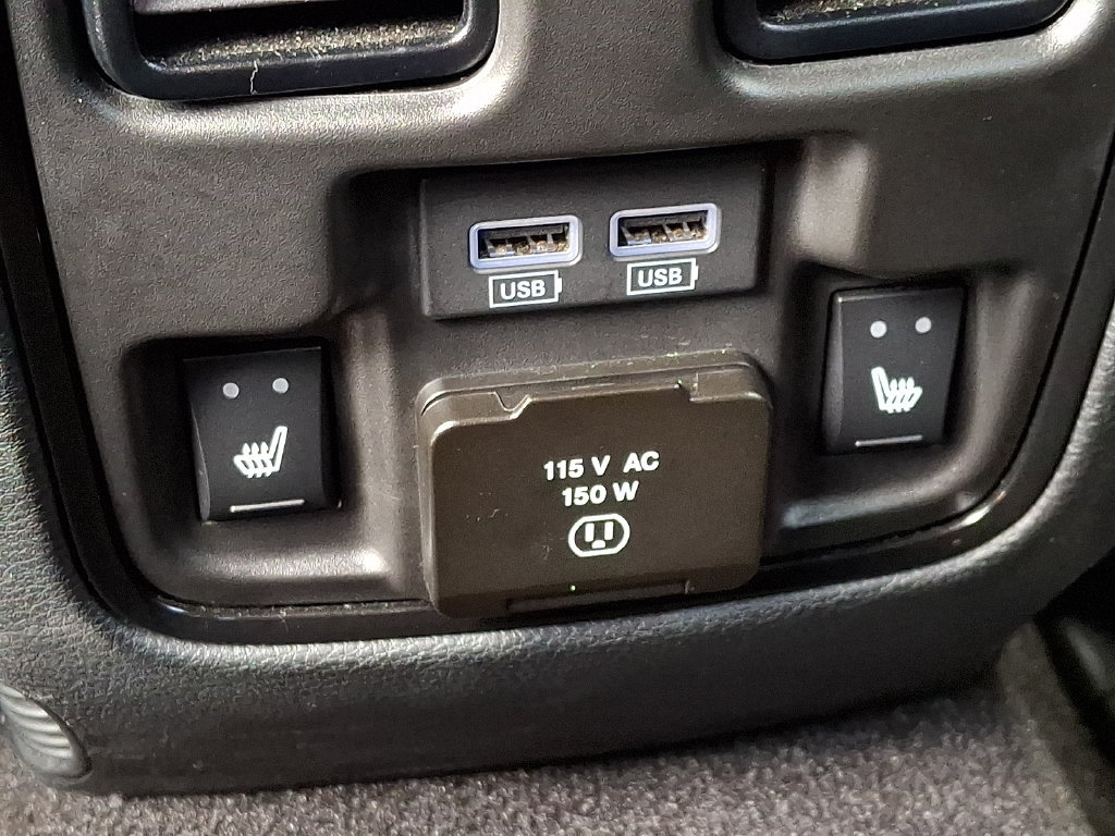 Used 2022 Dodge Durango R/T w/ Blacktop Package AWD/4WD image 14